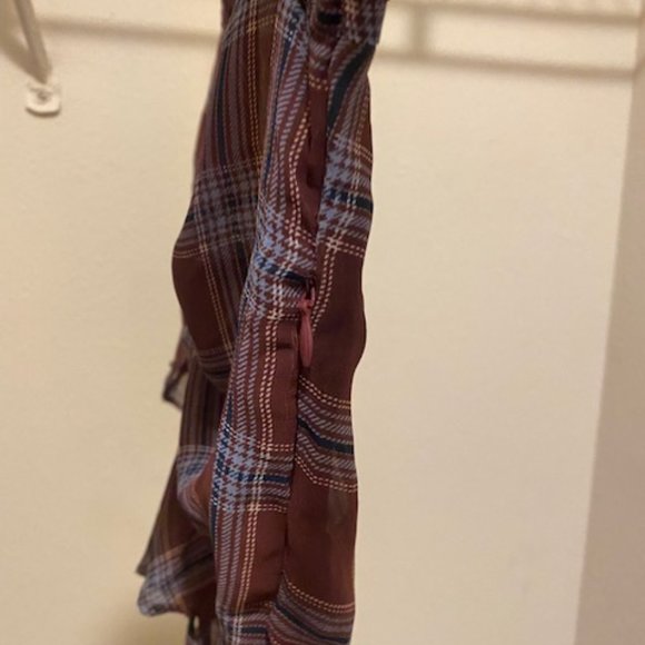 Everybody Talks LF Stores Plaid Blouse with Tie - Picture 5 of 5